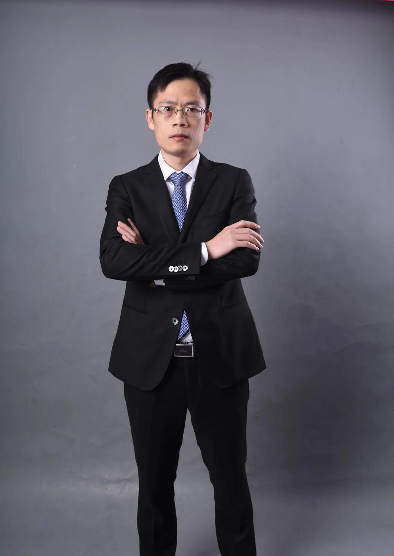 王福蓉 灯光与摄影艺术负责人